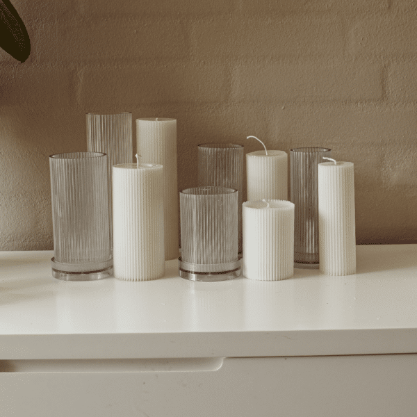 Støbeform i hård plast til at støbe sine egne lys